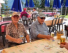 Hans und Ueli im Restaurant Winteregg